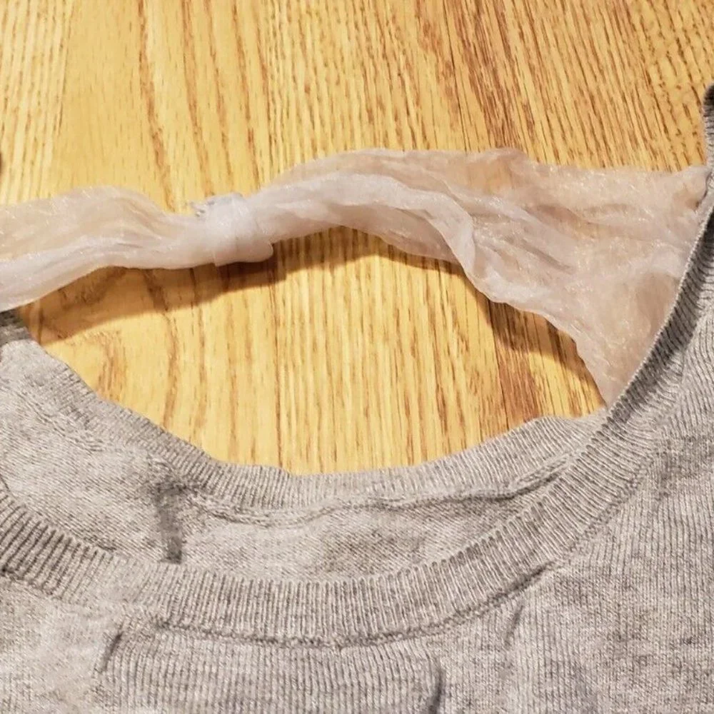 Lauren Conrad Women's Sweater  Size: Medium